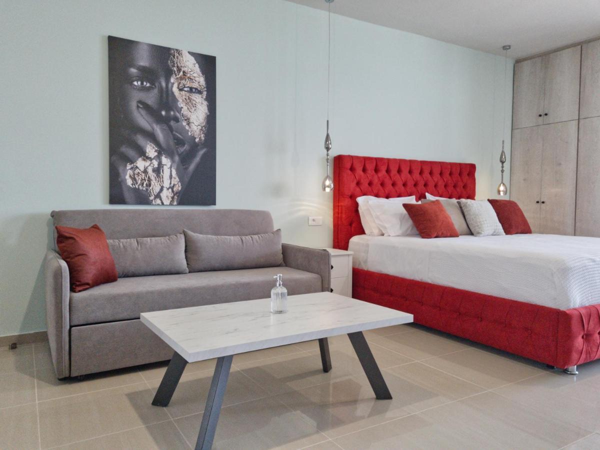 Epipleon Luxury Suites -102- Δωμάτιο 45Τμ Με Βεράντα 35Τμ Μπροστά Στη Θάλασσα 纳弗帕克托斯 外观 照片