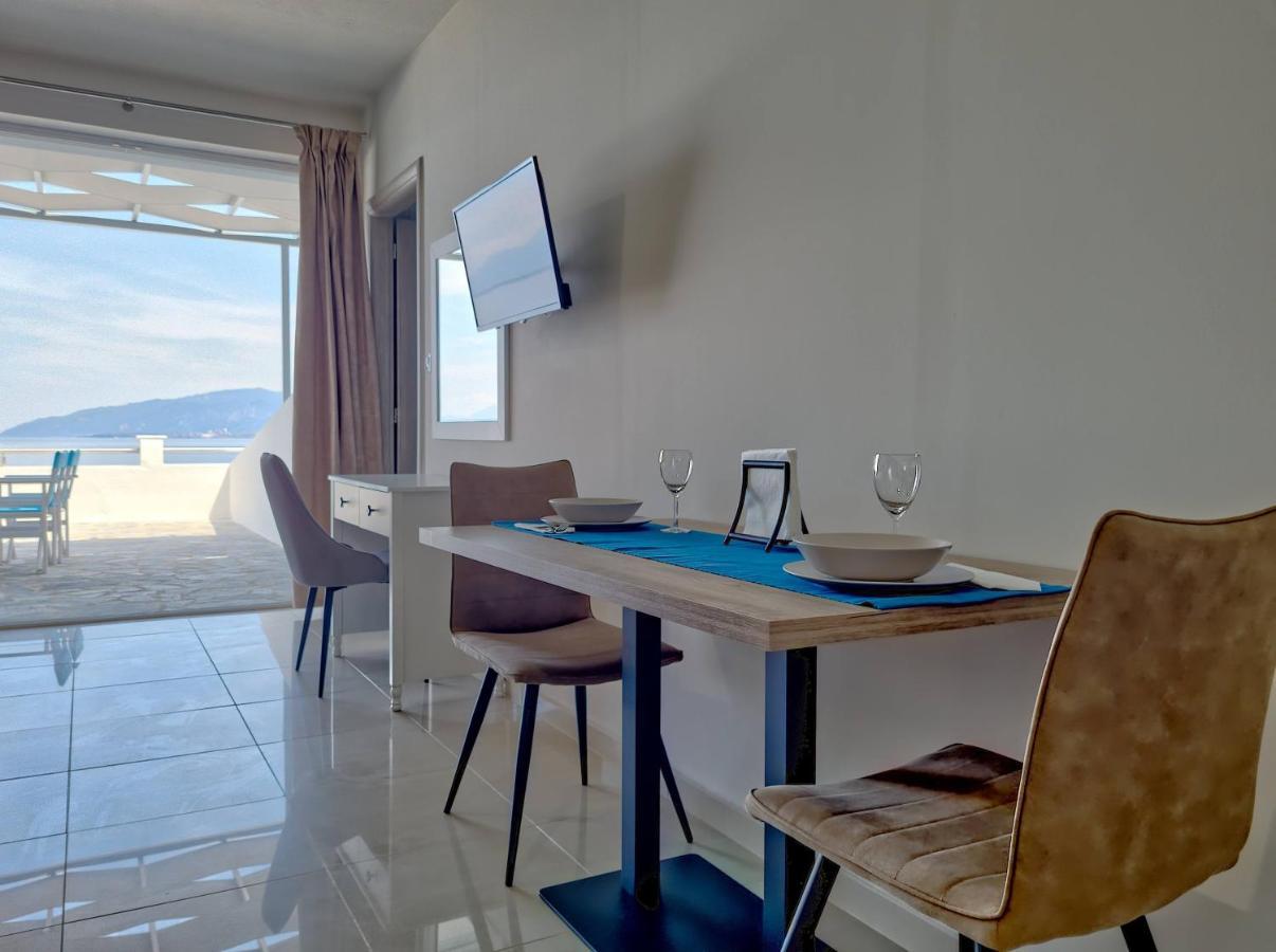 Epipleon Luxury Suites -102- Δωμάτιο 45Τμ Με Βεράντα 35Τμ Μπροστά Στη Θάλασσα 纳弗帕克托斯 外观 照片