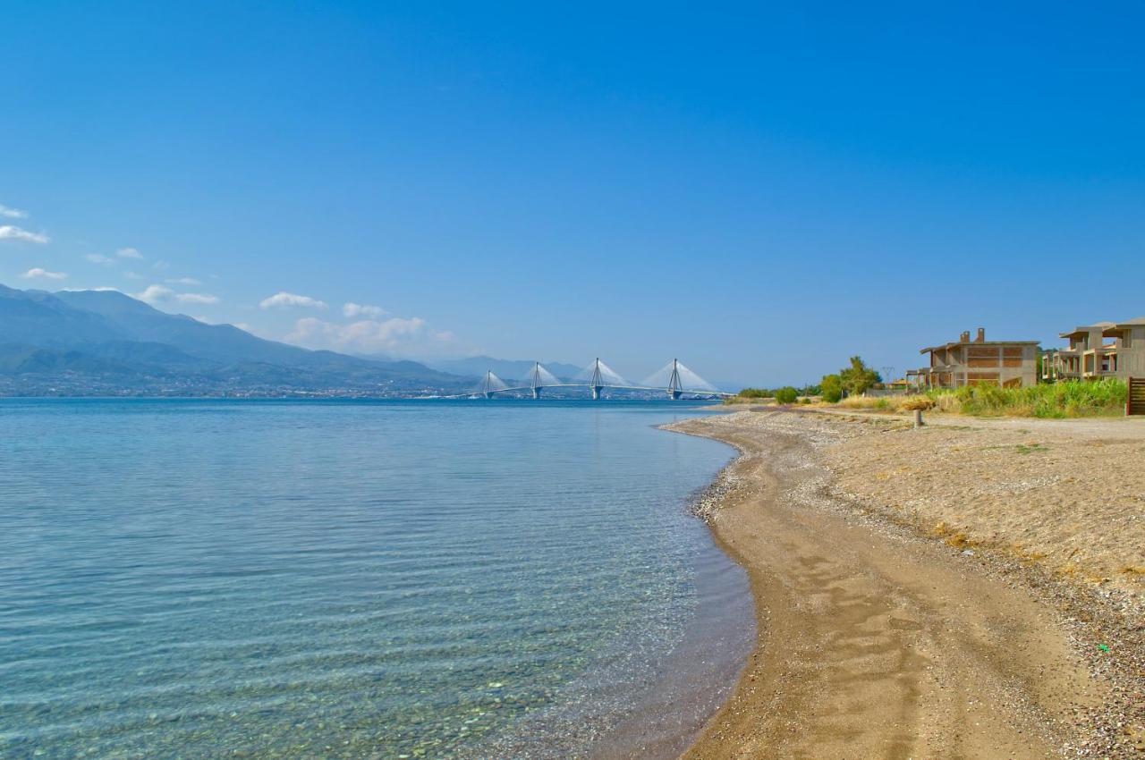 Epipleon Luxury Suites -102- Δωμάτιο 45Τμ Με Βεράντα 35Τμ Μπροστά Στη Θάλασσα 纳弗帕克托斯 外观 照片
