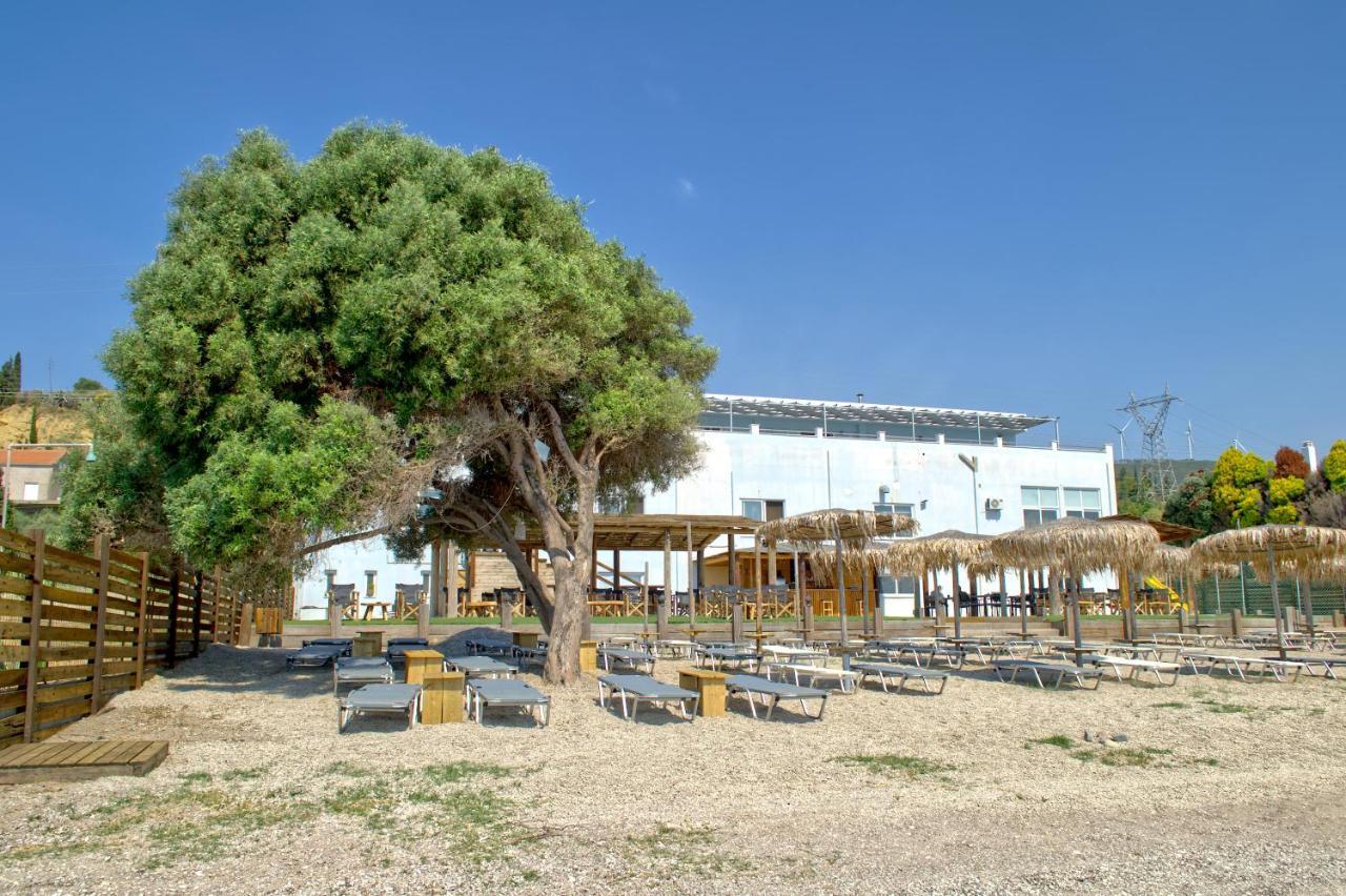 Epipleon Luxury Suites -102- Δωμάτιο 45Τμ Με Βεράντα 35Τμ Μπροστά Στη Θάλασσα 纳弗帕克托斯 外观 照片