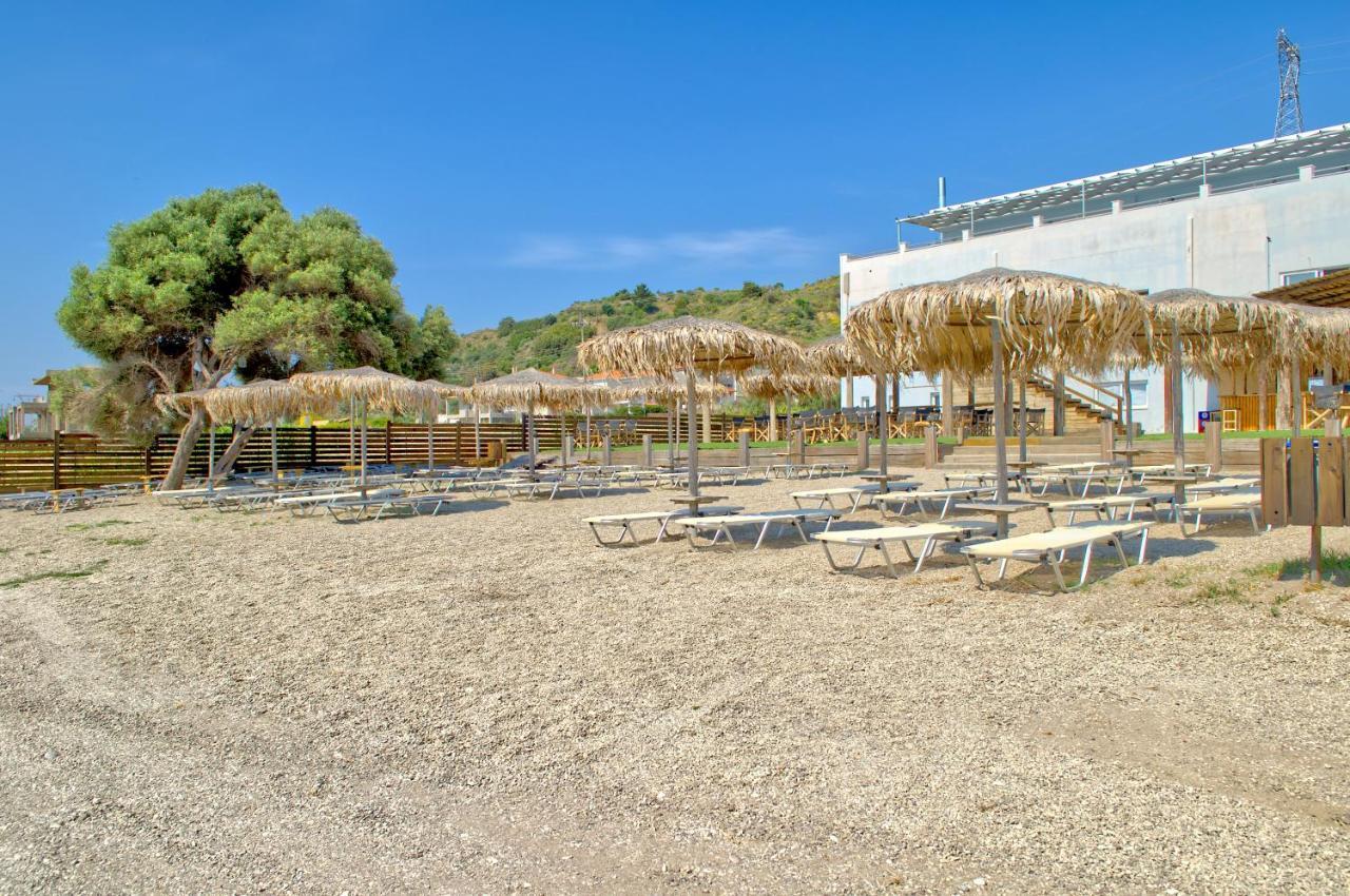 Epipleon Luxury Suites -102- Δωμάτιο 45Τμ Με Βεράντα 35Τμ Μπροστά Στη Θάλασσα 纳弗帕克托斯 外观 照片